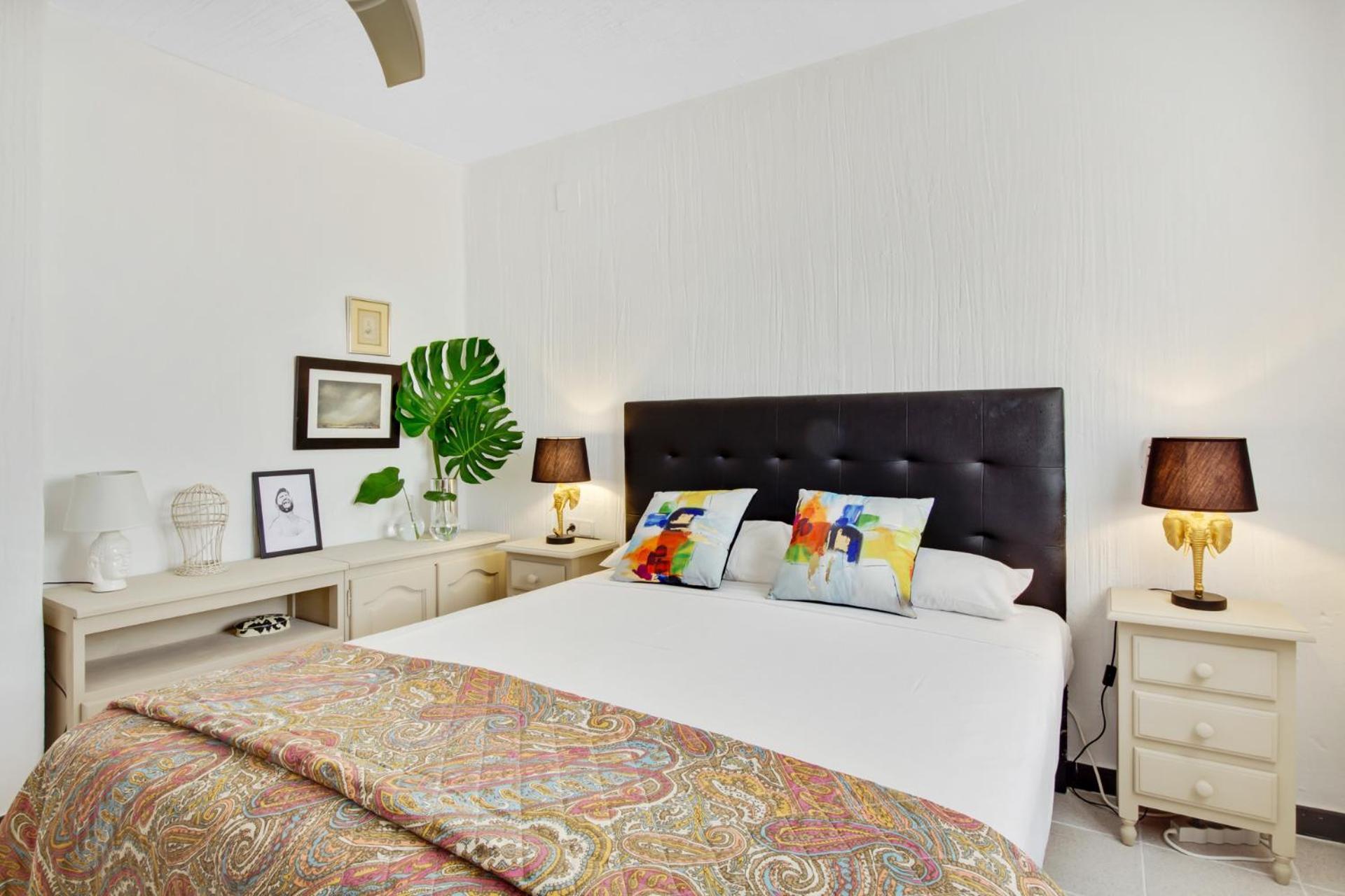 Pueblo Blanco 4 Apartment